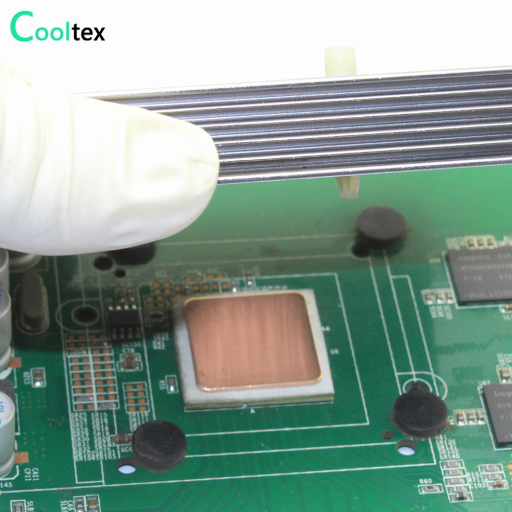 Dissipateur thermique en feuil - Laptop Cooling Pad avis et prix